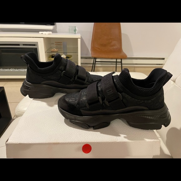 Dior sneaker - Picture 8 of 9